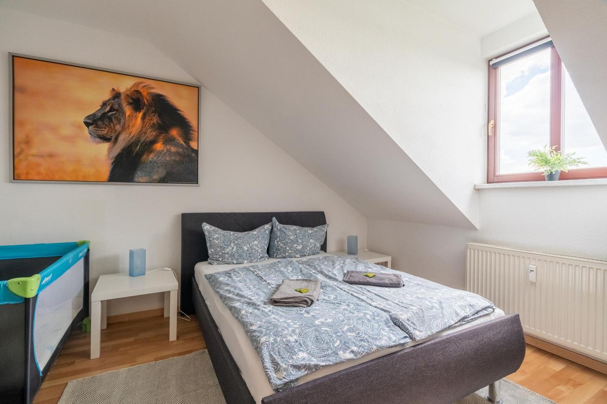 Gemuetliche Dachgeschosswohnung -Waldstrassenviertel ไลป์ซิก ภายนอก รูปภาพ